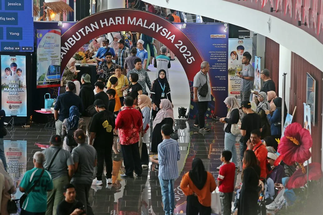 e585a8e59bbde78988e4b887e4babae9bd90e8819ae58c97e6b5b7e4bc9ae5b195e4b8ade5bf83e38080e9a9ace69da5e8a5bfe4ba9ae697a5e5ba86e585b8e59188-7